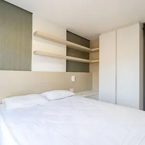 Apartamento Porto Madero - Alto Padrao Em Com Piscina, Bombinhas